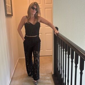 Express sz 6S lace pant and matching corset bustier top sz 8